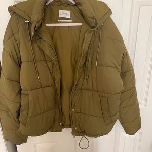 UO Olive Jacket 🍀